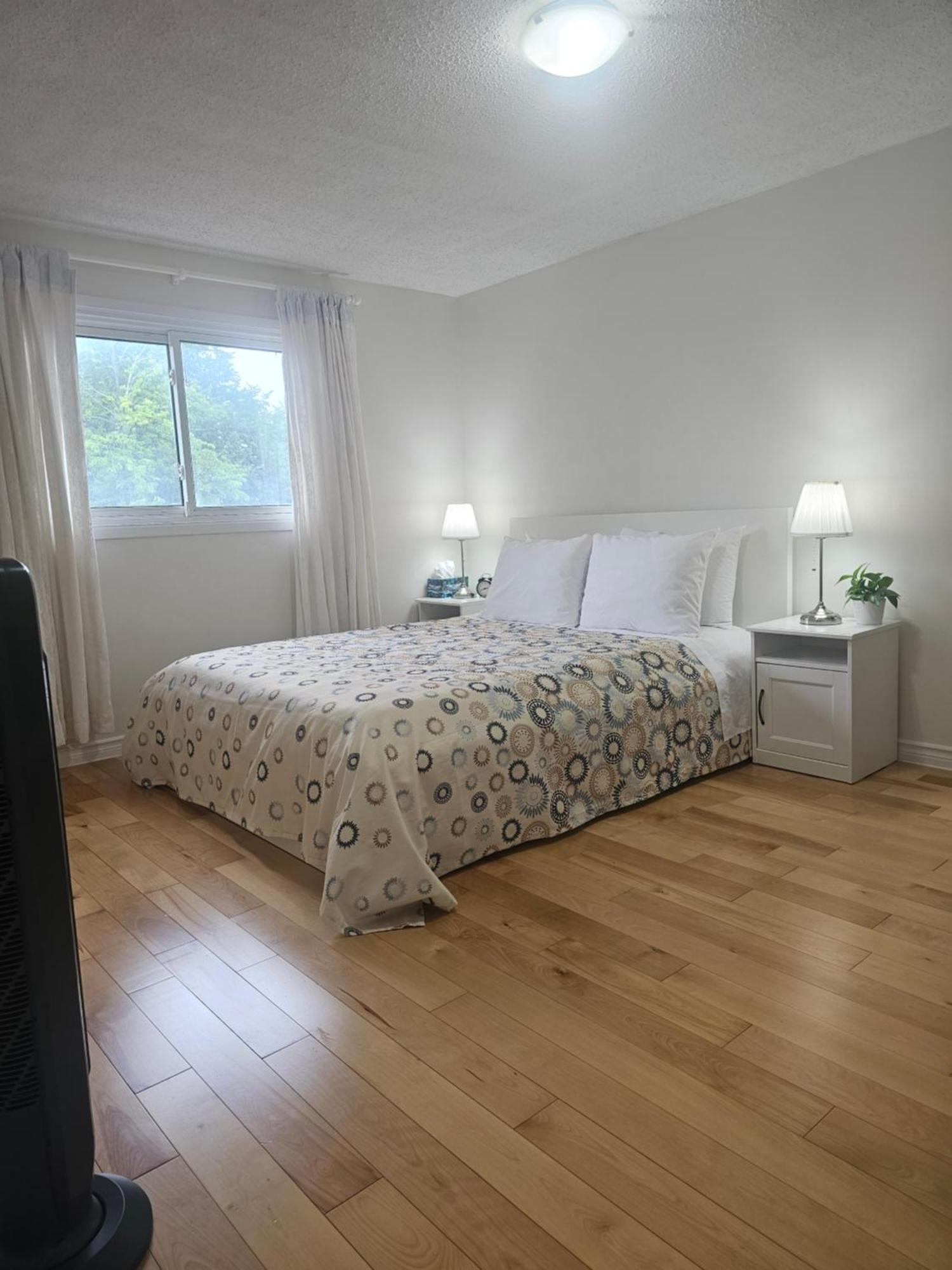 Modern Bright Cozy 3Bed 3Bath Vacation House In Ajax, Greater Toronto Area Gta, On, Canada Extérieur photo